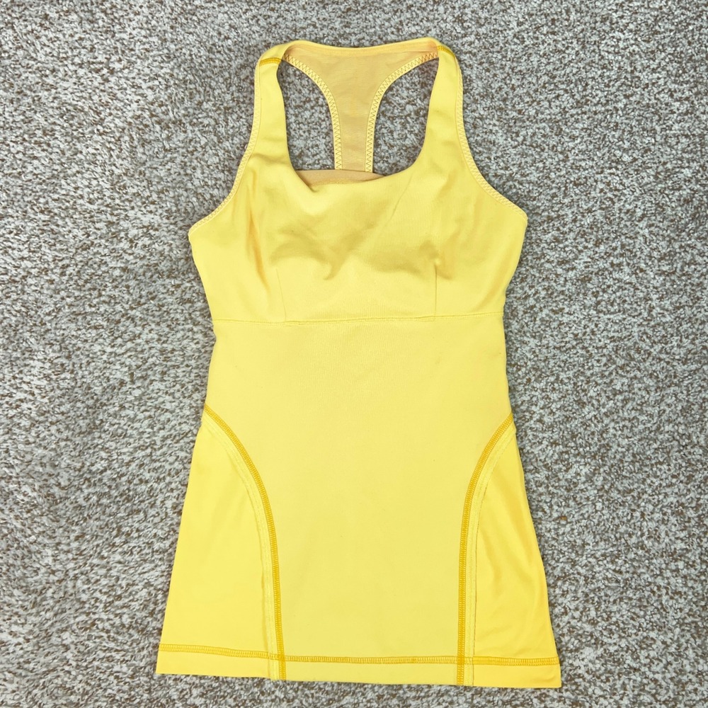Lululemon Tank Top Womens 6 Yellow Athletic Racerback Built In Bra Yoga Gym Logo